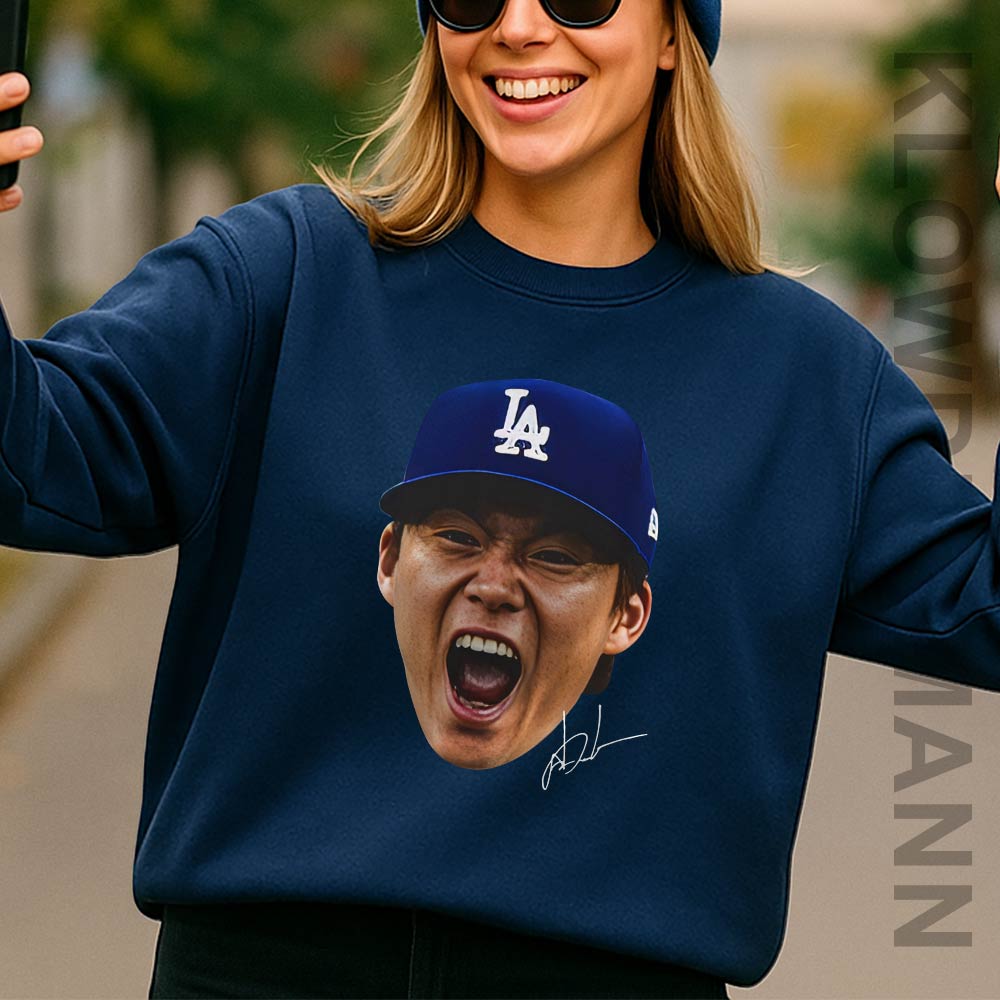 LA Dodgers Yoshinobu Yamamoto Sweatshirt, With Signature